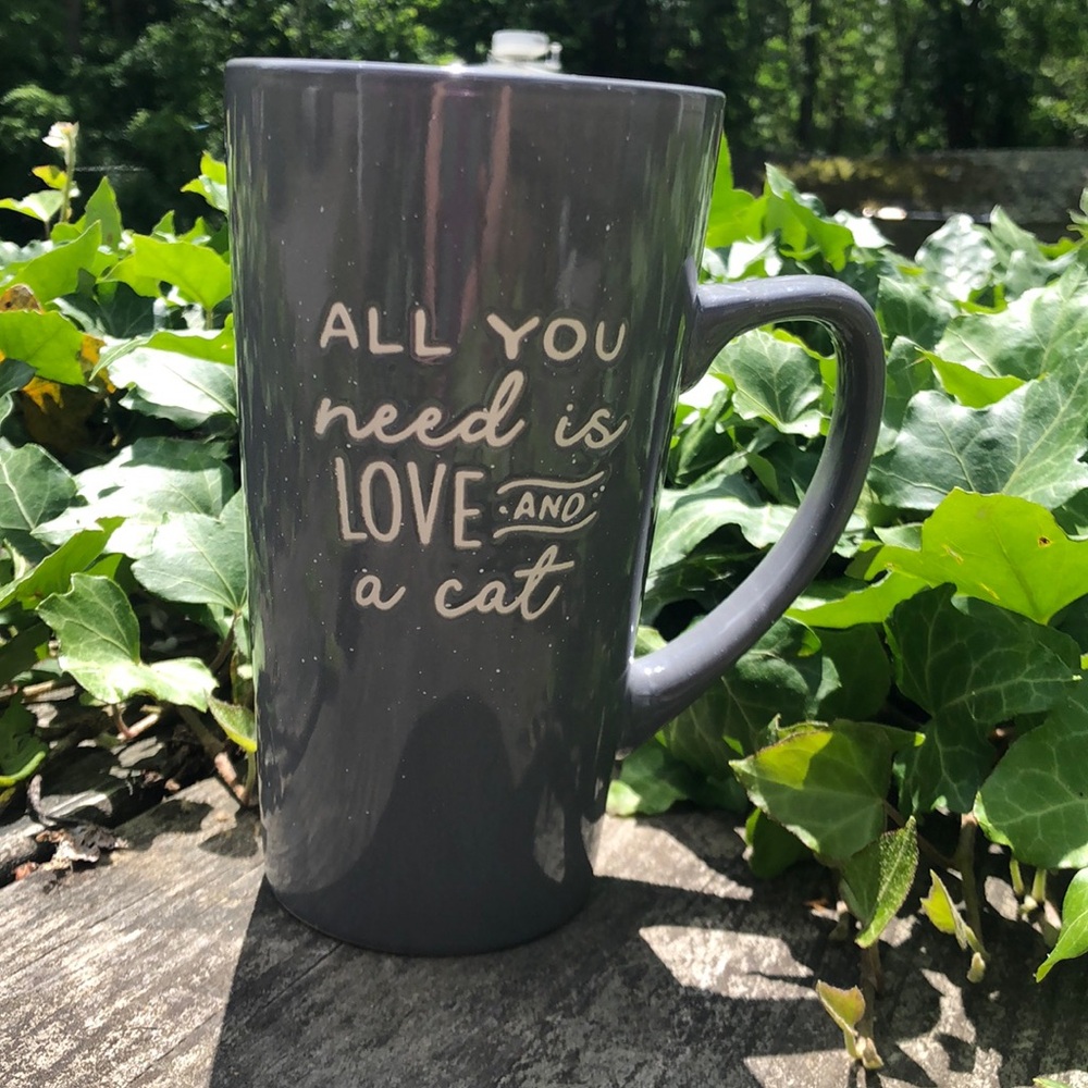 Eccolo ALL YOU NEED IS LOVE AND A CAT Ceramic Coffee Tea Mug